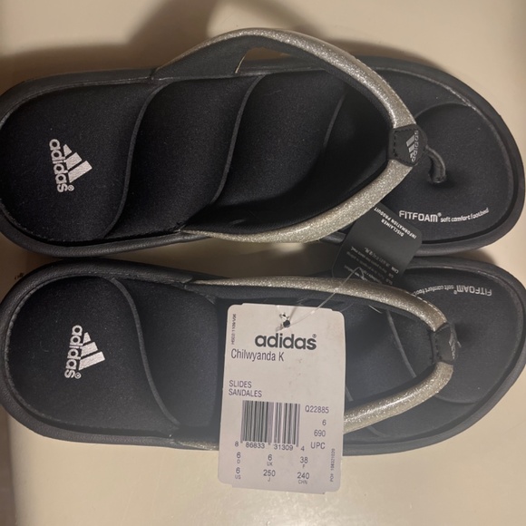 Adidas flip flops - Picture 4 of 5